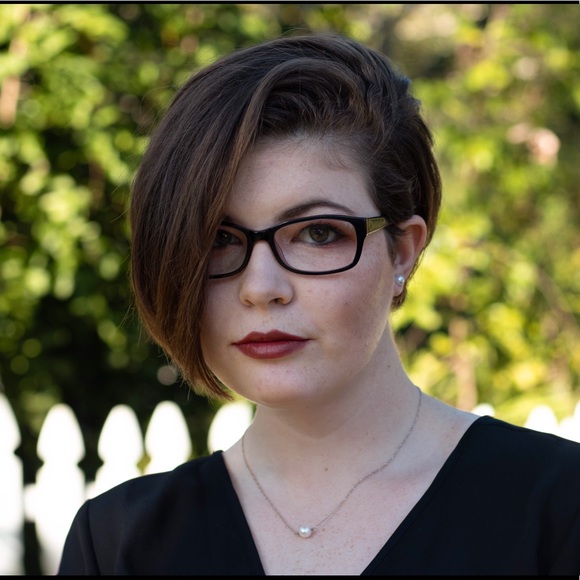 emma_the_seller